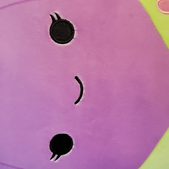 SQUISHMALLOW - JACKIE THE TULIP - Picture 3 of 7